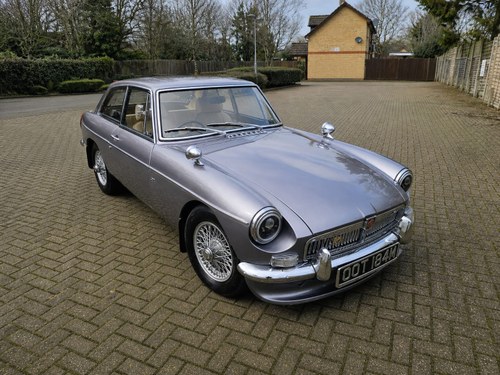 1973 MG MGB GT à venda (imagem 3 de 152)