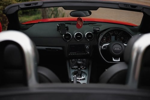 2007 Audi TT 3.2 V6 DSG Mk2 8J En venta (imagen 23 de 219)
