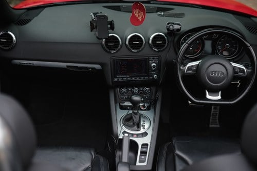 2007 Audi TT 3.2 V6 DSG Mk2 8J En venta (imagen 25 de 219)