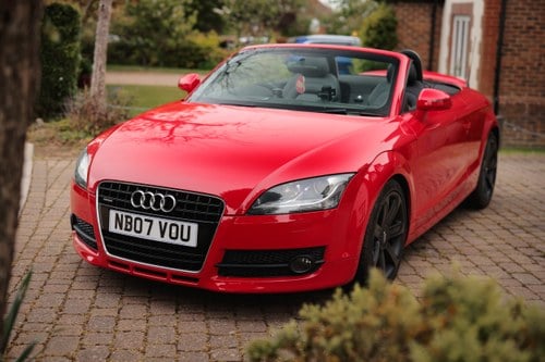 2007 Audi TT 3.2 V6 DSG Mk2 8J En venta (imagen 13 de 219)