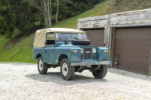 1968 Land Rover Series IIA 88" till salu (bild 1 av 82)