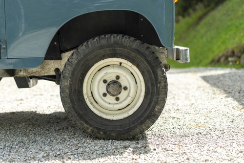 1968 Land Rover Series IIA 88" till salu (bild 18 av 82)