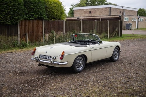 1963 MG B Roadster ‘Pull Handle’ En venta (imagen 10 de 207)