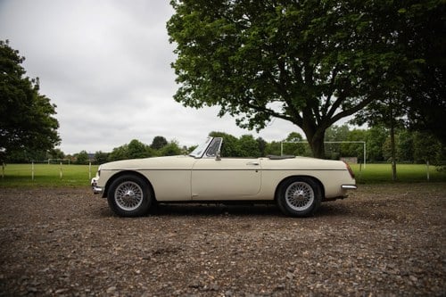 1963 MG B Roadster ‘Pull Handle’ En venta (imagen 15 de 207)