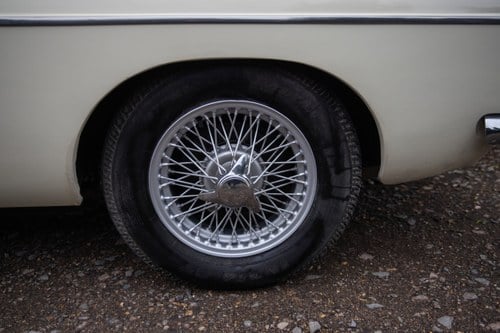 1963 MG B Roadster ‘Pull Handle’ En venta (imagen 38 de 207)