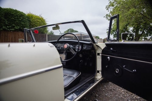 1963 MG B Roadster ‘Pull Handle’ En venta (imagen 46 de 207)