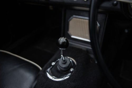 1963 MG B Roadster ‘Pull Handle’ En venta (imagen 55 de 207)