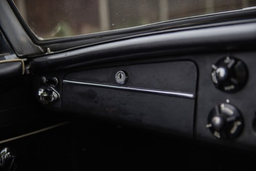 1963 MG B Roadster ‘Pull Handle’ En venta (imagen 59 de 207)