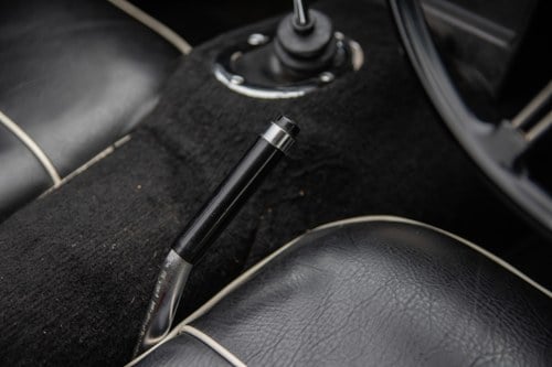 1963 MG B Roadster ‘Pull Handle’ En venta (imagen 60 de 207)