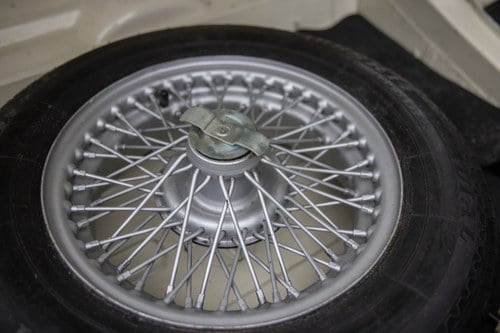 1963 MG B Roadster ‘Pull Handle’ En venta (imagen 95 de 207)