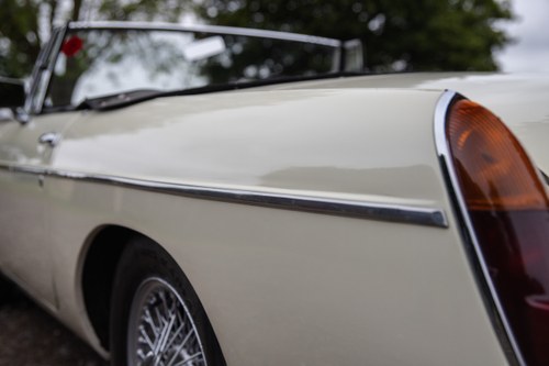 1963 MG B Roadster ‘Pull Handle’ En venta (imagen 113 de 207)