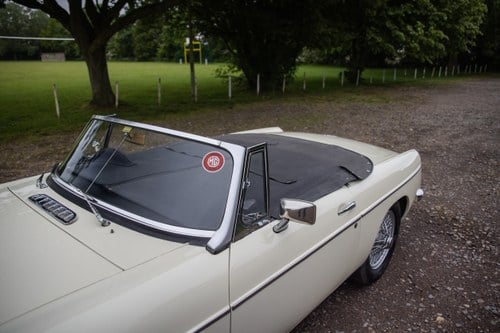 1963 MG B Roadster ‘Pull Handle’ En venta (imagen 132 de 207)