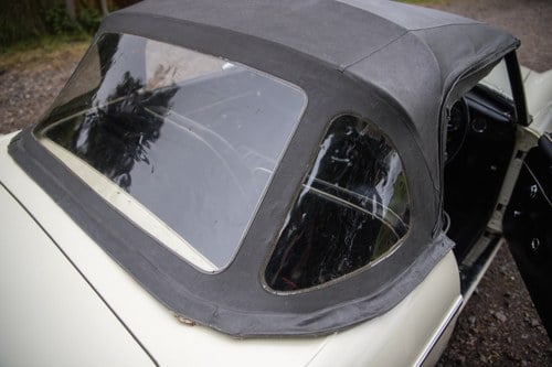 1963 MG B Roadster ‘Pull Handle’ En venta (imagen 143 de 207)