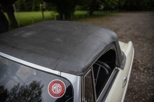 1963 MG B Roadster ‘Pull Handle’ En venta (imagen 146 de 207)