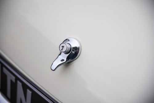 1963 MG B Roadster ‘Pull Handle’ En venta (imagen 149 de 207)