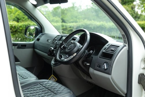 2015 Volkswagen Transporter Camper Conversion For Sale (picture 36 of 233)