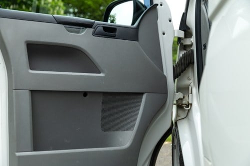 2015 Volkswagen Transporter Camper Conversion For Sale (picture 81 of 233)