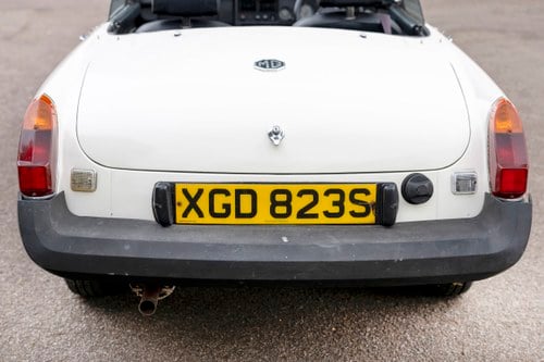 1977 MGB Roadster zum Verkauf (Bild 66 von 107)