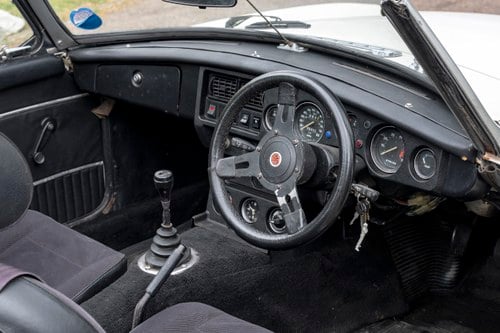 1977 MGB Roadster zum Verkauf (Bild 16 von 107)