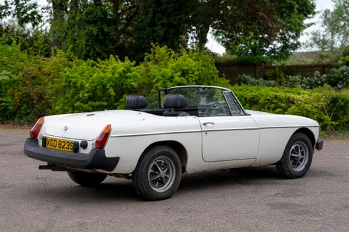 1977 MGB Roadster zum Verkauf (Bild 10 von 107)