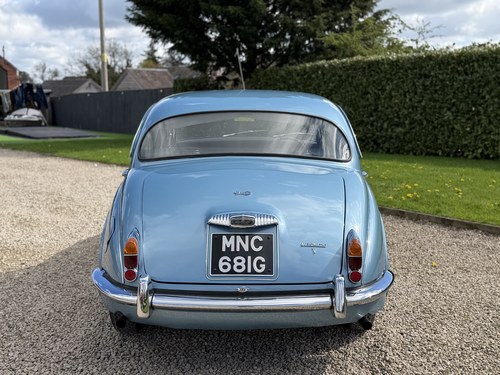 1969 Daimler 250 V8 Te koop (foto 5 van 130)