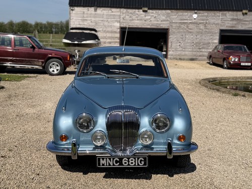 1969 Daimler 250 V8 Te koop (foto 14 van 130)