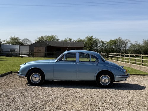 1969 Daimler 250 V8 Te koop (foto 16 van 130)