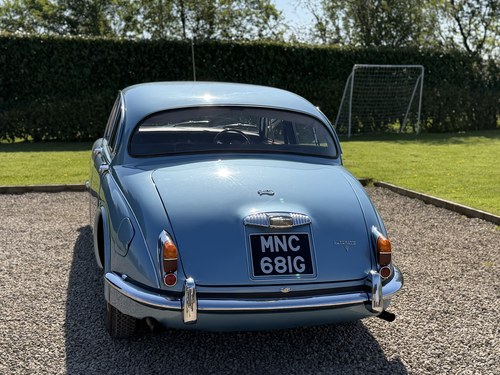 1969 Daimler 250 V8 Te koop (foto 18 van 130)