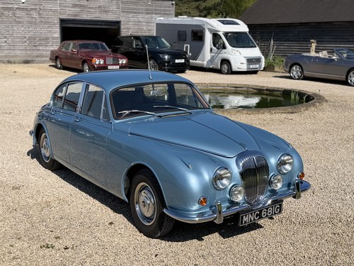 1969 Daimler 250 V8 Te koop (foto 19 van 130)