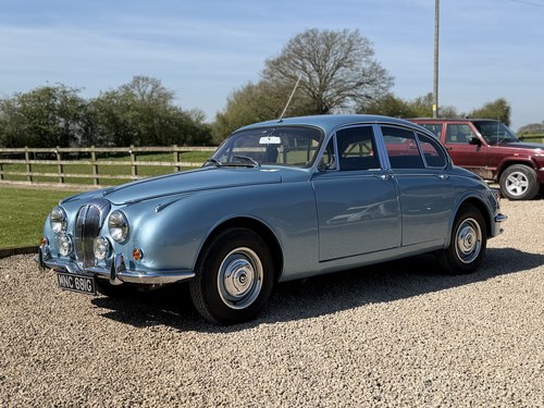 1969 Daimler 250 V8 Te koop (foto 25 van 130)