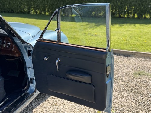 1969 Daimler 250 V8 Te koop (foto 31 van 130)
