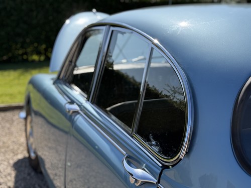 1969 Daimler 250 V8 Te koop (foto 113 van 130)