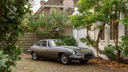 Jaguar E-Type FHC