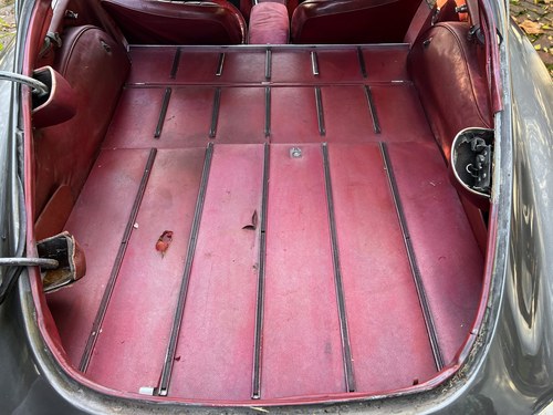 1968 Jaguar E-Type Series 1 4.2L FHC LHD For Sale (picture 66 of 124)