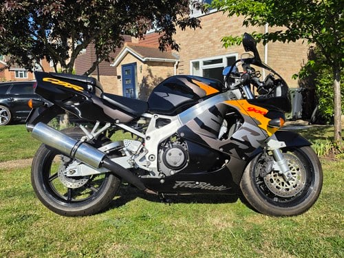1996 Honda CBR-900RR Fireblade SC33 zum Verkauf (Bild 3 von 56)