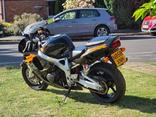 1996 Honda CBR-900RR Fireblade SC33 zum Verkauf (Bild 6 von 56)