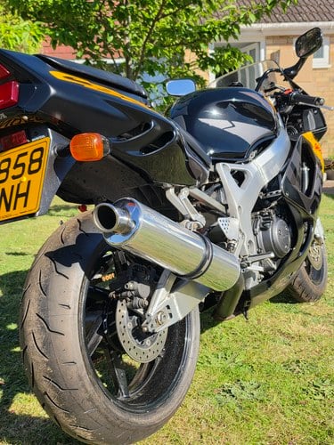 1996 Honda CBR-900RR Fireblade SC33 zum Verkauf (Bild 25 von 56)