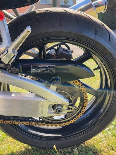 1996 Honda CBR-900RR Fireblade SC33 zum Verkauf (Bild 28 von 56)