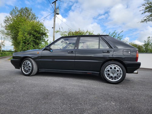 1989 Lancia Delta Integrale HF 16V For Sale (picture 11 of 107)