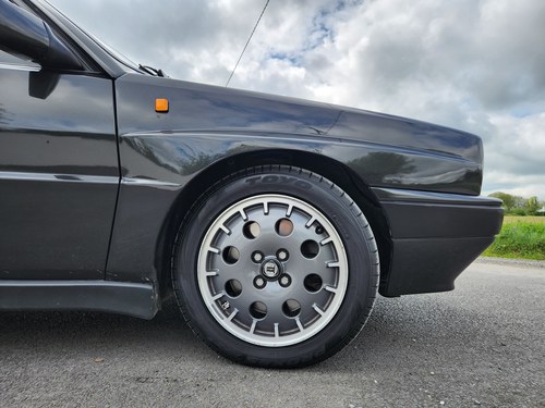 1989 Lancia Delta Integrale HF 16V For Sale (picture 34 of 107)