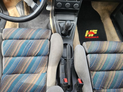1989 Lancia Delta Integrale HF 16V For Sale (picture 43 of 107)