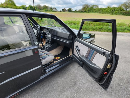 1989 Lancia Delta Integrale HF 16V For Sale (picture 51 of 107)