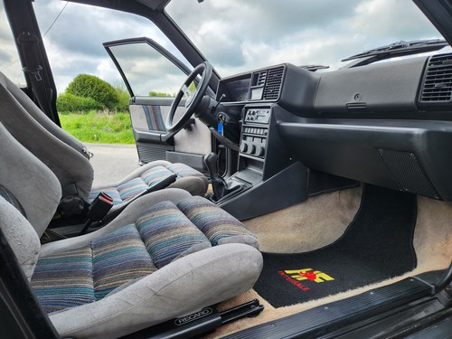 1989 Lancia Delta Integrale HF 16V For Sale (picture 52 of 107)