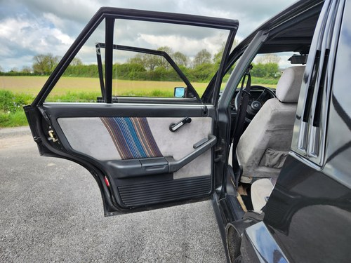 1989 Lancia Delta Integrale HF 16V For Sale (picture 63 of 107)