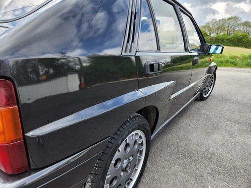 1989 Lancia Delta Integrale HF 16V For Sale (picture 81 of 107)