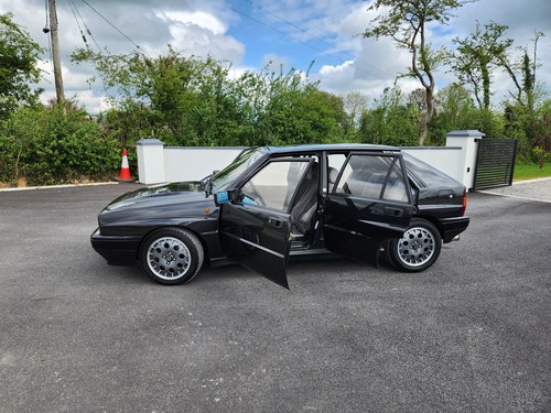 1989 Lancia Delta Integrale HF 16V For Sale (picture 91 of 107)