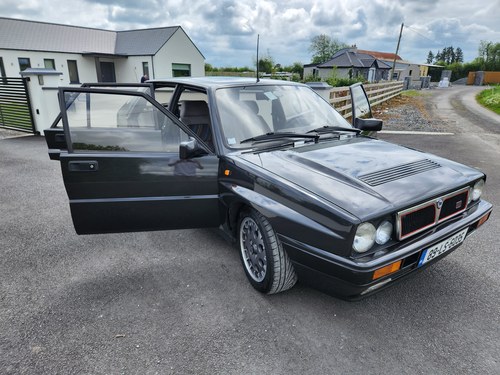 1989 Lancia Delta Integrale HF 16V For Sale (picture 93 of 107)