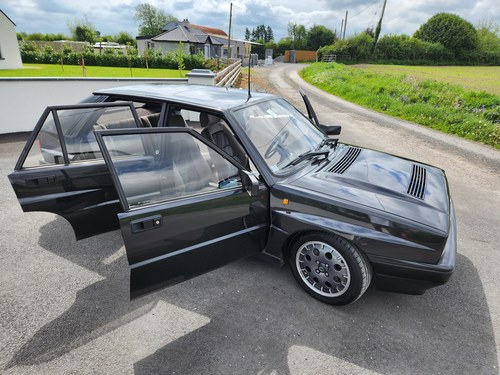 1989 Lancia Delta Integrale HF 16V For Sale (picture 94 of 107)