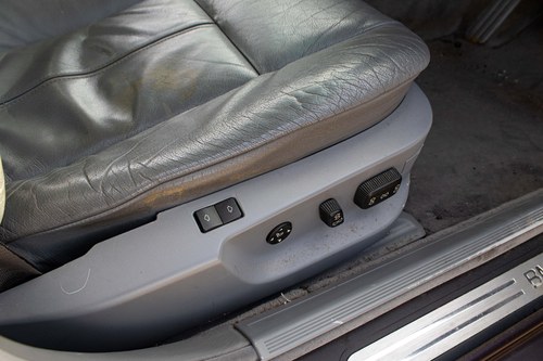 1996 BMW 750i V12 E38 till salu (bild 38 av 153)