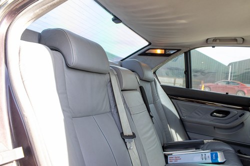 1996 BMW 750i V12 E38 till salu (bild 40 av 153)